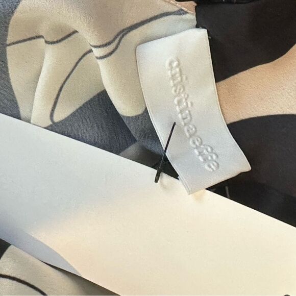 cristinaeffe Black Print Mock Neck Sleeveless Top | Size 8 - Picture 9 of 9